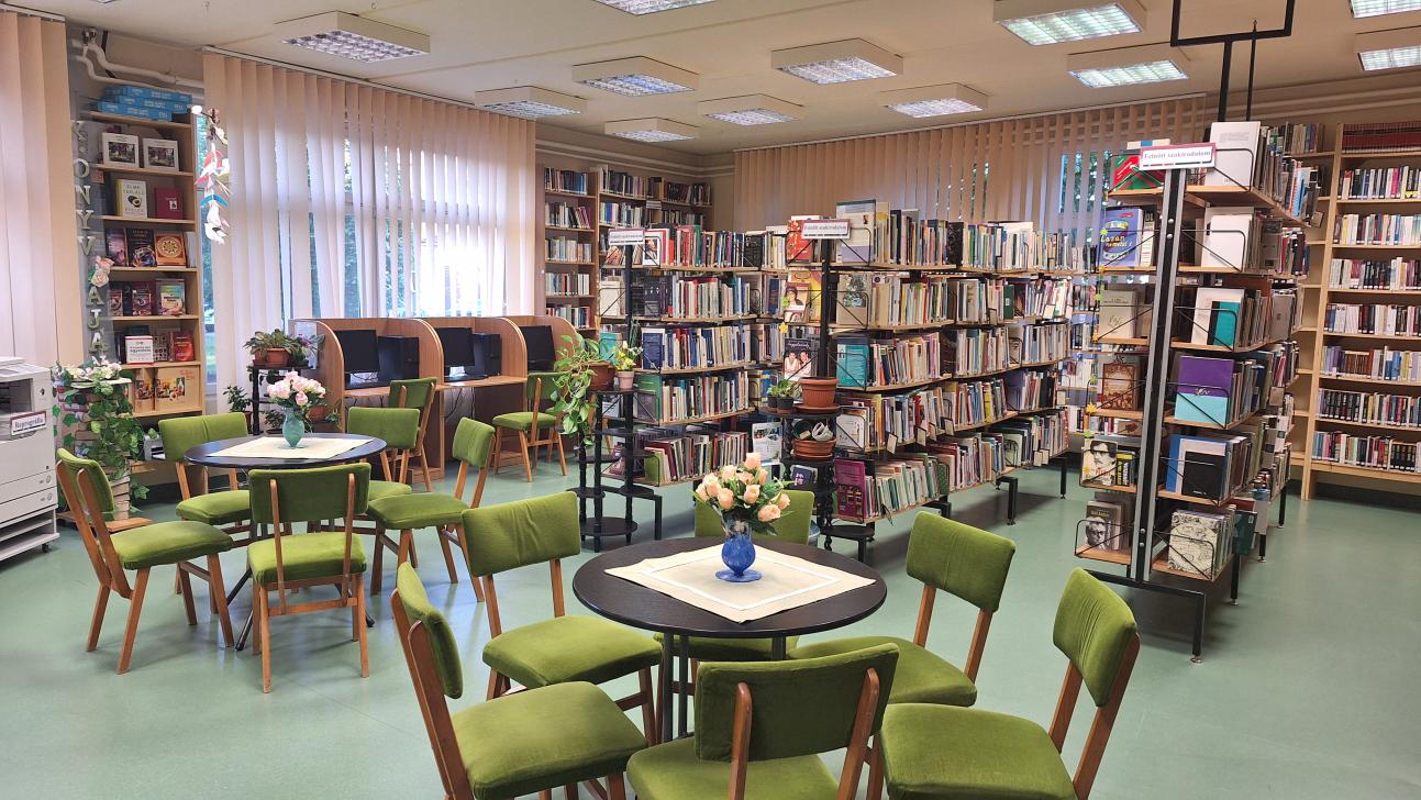 A Tiszaszederkényi Fiókkönyvtár kölcsönzőtere