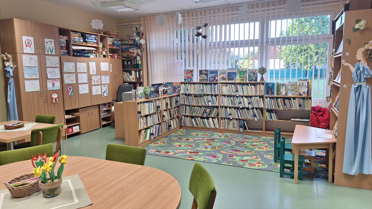 Gyermekkönyvtári részleg