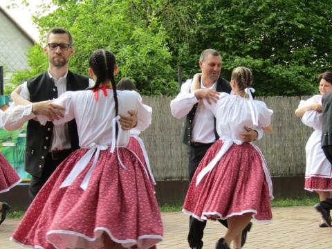 A Pántlika Néptáncegyüttes fellépése