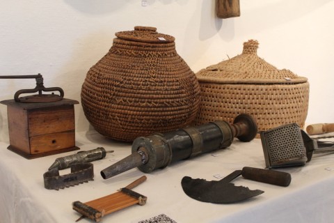 Szerinted mi ez? időszaki kiállítás a tájházban