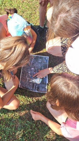 Itt már a városban nyomozunk