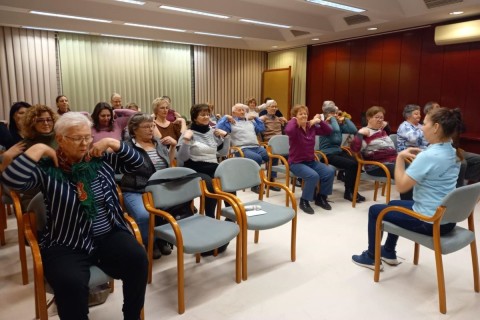 Az előadás Veresné Juhász Márta tornagyakorlataival zárult.