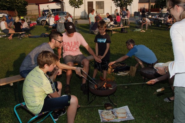 Nyárs party - szalonnasütés