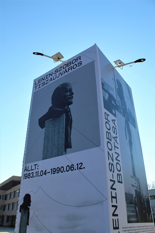 Hypercube a Városháztéren