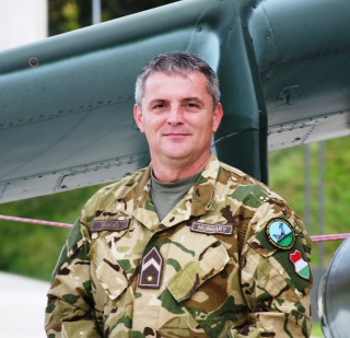 Magó Károly zászlós, repülőgéproncs-kutató