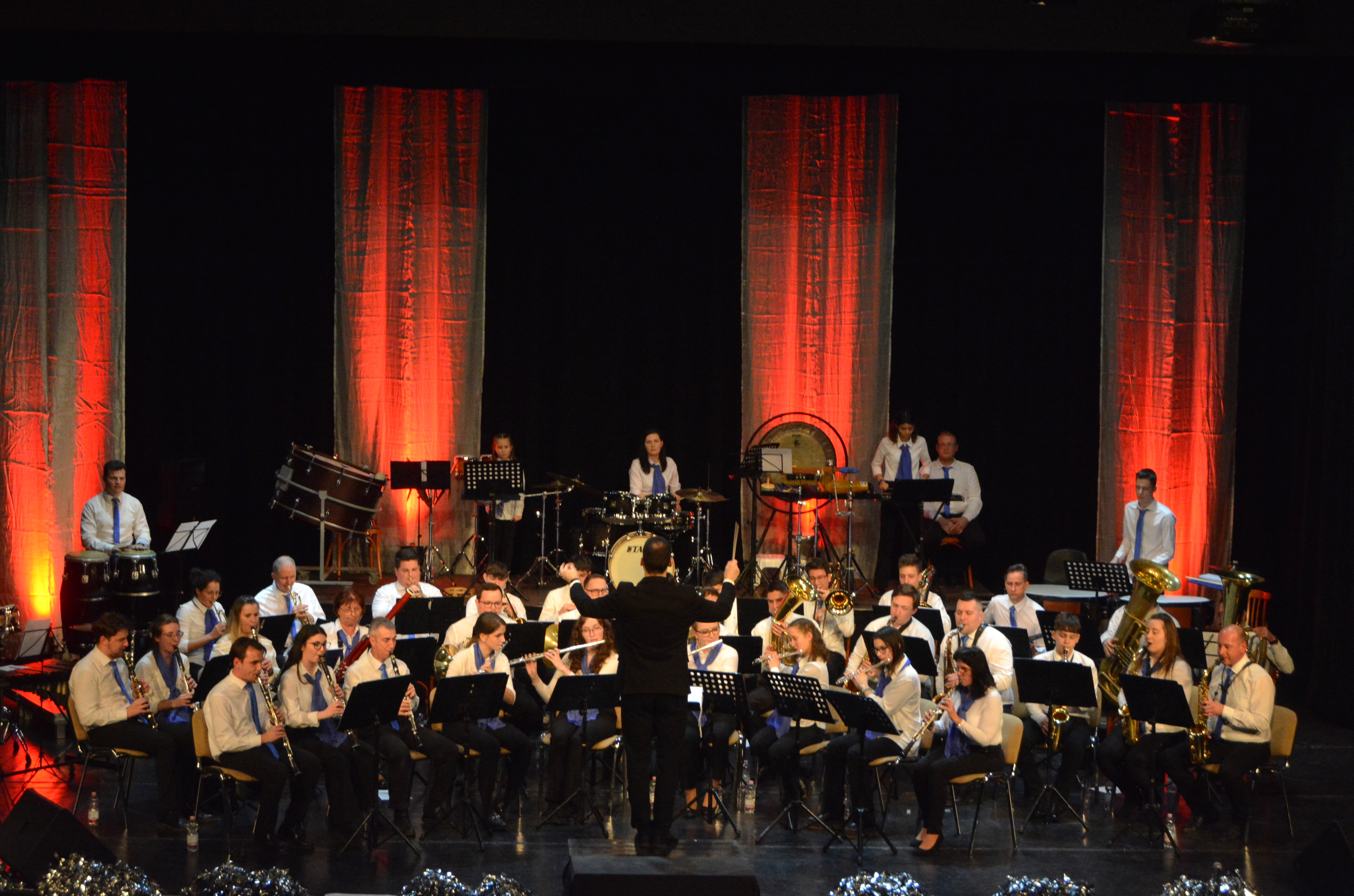 Újévi köszöntő a Művelődési Központban